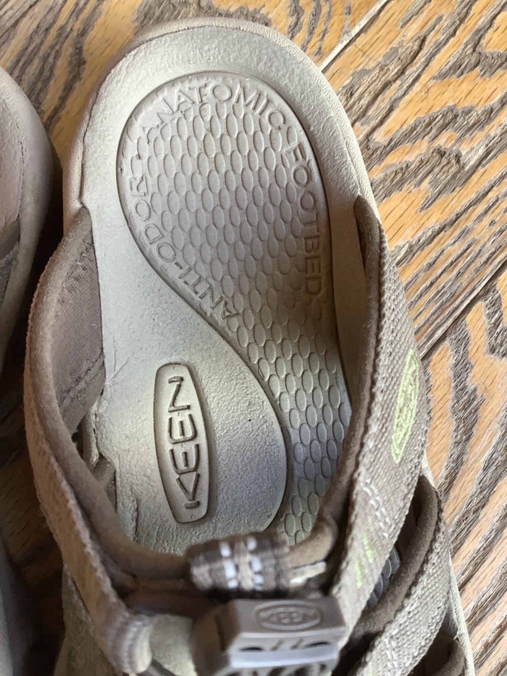 KEEN Women's, Newport Slide Sandal, size 8, women’s - Picture 3 of 6